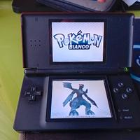 NINTENDO DS LITE+GIOCHI+CARICATORE