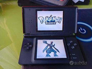 NINTENDO DS LITE+GIOCHI+CARICATORE