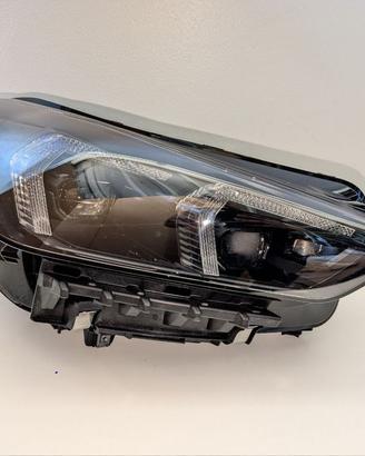 Faro destro BMW X1 U11