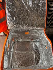 Borsa termica con attrezzatura da lavoro