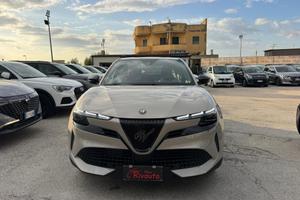 ALFA ROMEO Junior 1.2 136 CV Hybrid eDCT6 Automa