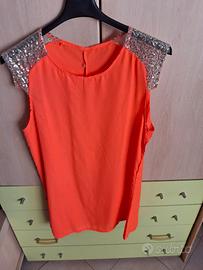 vestito, 2 pantaloni donna, e un giubbotto in ecop