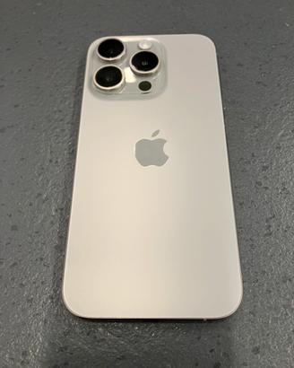 IPhone 15 Pro 128GB, colore Titanio