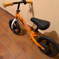 Bicicletta senza pedali