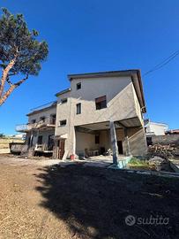 Appartamento di 90 m² con 4 locali a Giugliano in 