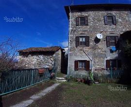 Casa indipendente san romano borgo a mozzano