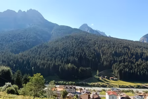 Dolomiti dovela montagna segue ancora il suo ritmo
