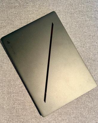 Asus ROG Zephyrus G14 - HX370 - 32GB - RTX 5080