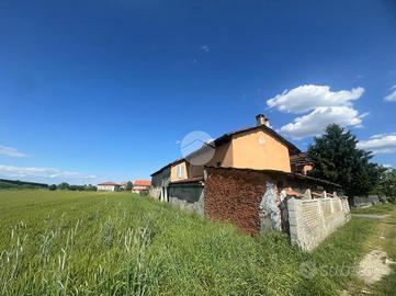 RUSTICO A BORGARO TORINESE