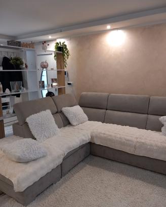 Casa indipendente con giardino