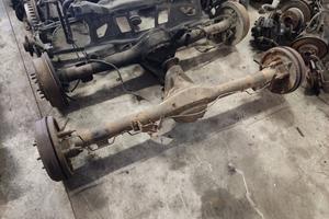 Ponte post ISUZU D-MAX 2999cc diesel 2005