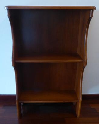 Mobiletto in legno