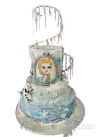 torta finta scenografica