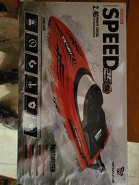 Motoscafo con controller