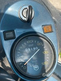 Vespa P200e anno 1982 con miscelatore