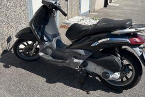 Piaggio beverly 250