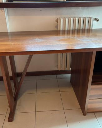 Scrivania in legno Di Liddo & Perego