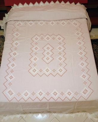Copriletto matrimoniale Le Broderie in puro  lino