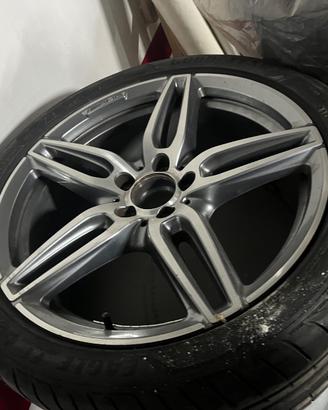Cerchio in lega Mercedes