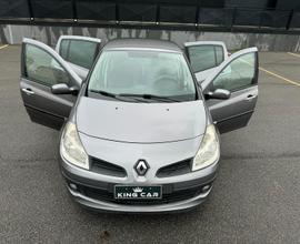 Renault Clio 1.2 16V 5 porte Le Iene