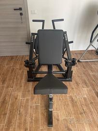 Seated Rowing – Technogym