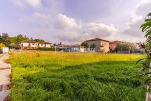 Lotti edificabili a Montecosaro Scalo