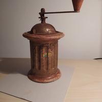 Antico macinacaffè PB 