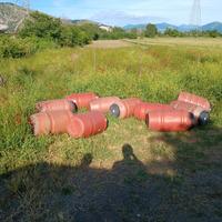 barili con coperchio da 220 lt