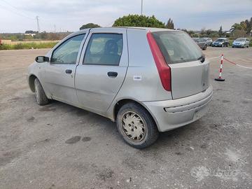 FIAT PUNTO 188 1.9 JTD 86CV 01-12 -Ricambi