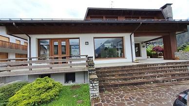 Immobile in asta di 871 m² con 1 locale a Auronzo 
