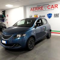 Lancia Ypsilon 1.0 FireFly 5 porte S&S Hybrid Gold