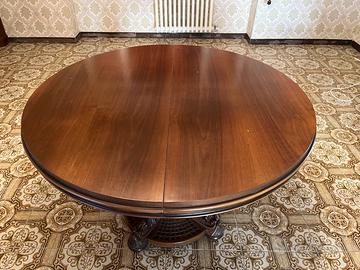 Tavolo tondo con 6 sedie