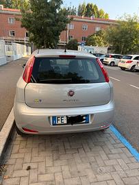 Fiat Punto 5p 1.2 Young c/navi,radio benzina