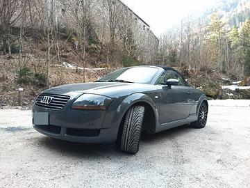Audi TT Roadster Quattro 225 CV - Asi