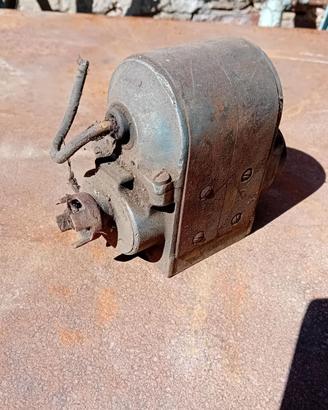Magneto Bosch vintage per motore agricolo moto