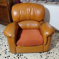 Divano 3 posti e 2 poltrone singole