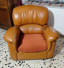 Divano 3 posti e 2 poltrone singole