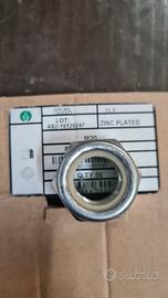 Stock di dadi autobloccanti M20