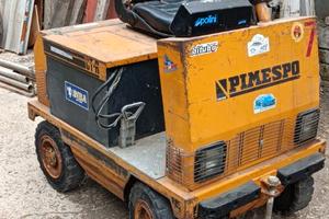 Trattore trainatore elettrico