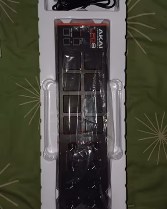 akai lpd8