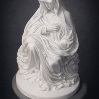 Statua Madonna Seduta – Effetto Marmo Bianco