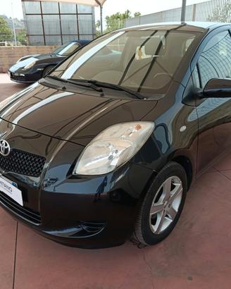 Toyota Yaris 1.3 5 porte M-MT Sol