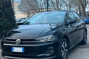 Polo Volkswagen 2017 benzina 75cv comfortline