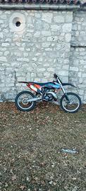 ktm 125
