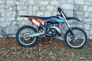 ktm 125