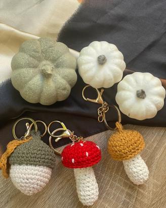 Bag charm, ciondolo o portachiavi autunno