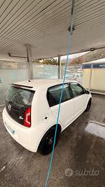 Volkwswagen up! 75 cv 56kw 2013 5 porte