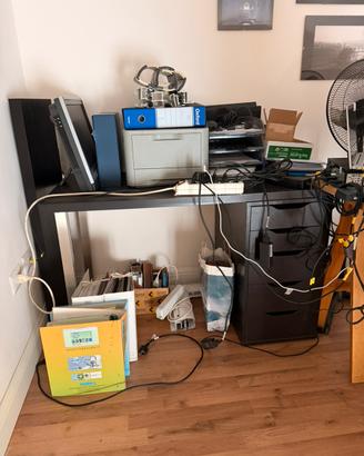 Scrivania ikea serie kallax