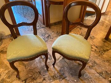 Sedie classiche intagliate cucina/sala da pranzo