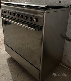 Cucina Smeg 5 fuochi a gas